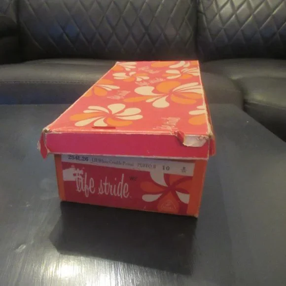 TOTALLY VINTAGE! Silver Clubbing Sandals from the 70's! IN ORIGINAL BOX! ~ Sz 10 - Picture 10 of 11